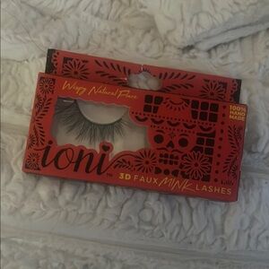 Ioni 3D Faux Mink Lashes